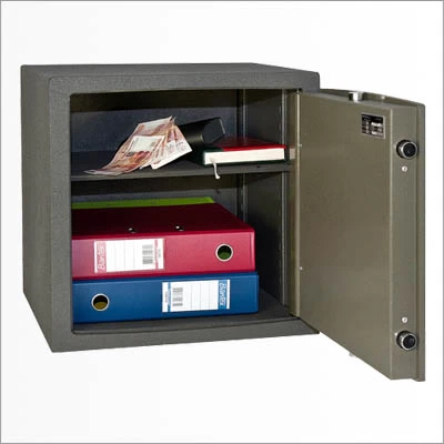 Взломостойкий сейф Safetronics NTR-39M